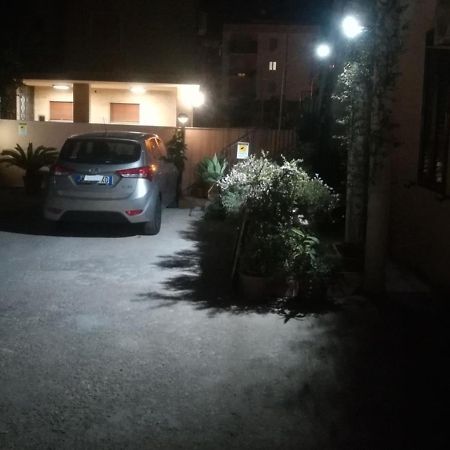 Apartamento La Casa Sul Viale Syracuse Exterior foto