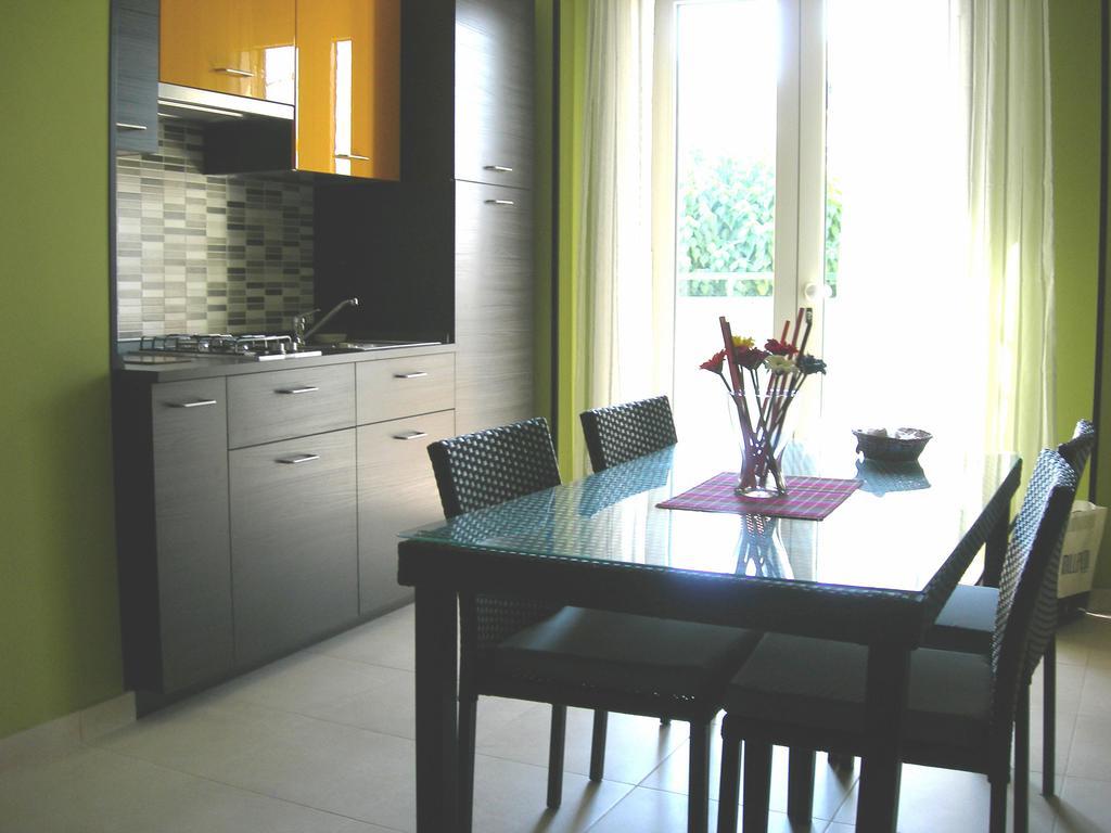 Apartamento La Casa Sul Viale Syracuse Habitación foto
